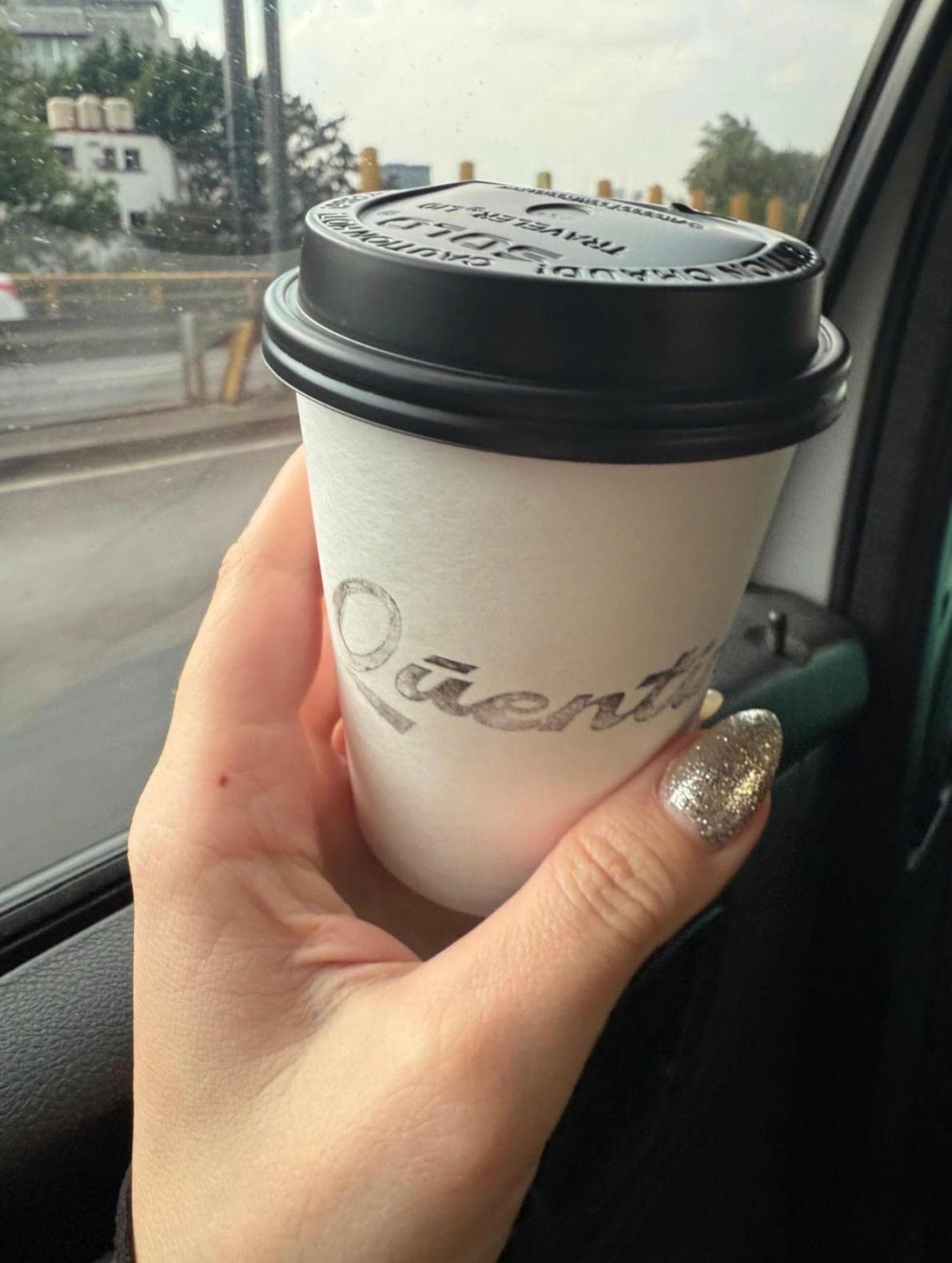 Qūentin Café